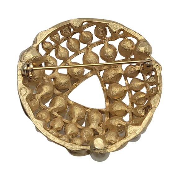 Vintage Gold-Tone Faux Pearl Swirl Brooch Pinback Elegant Design - Picture 8 of 11